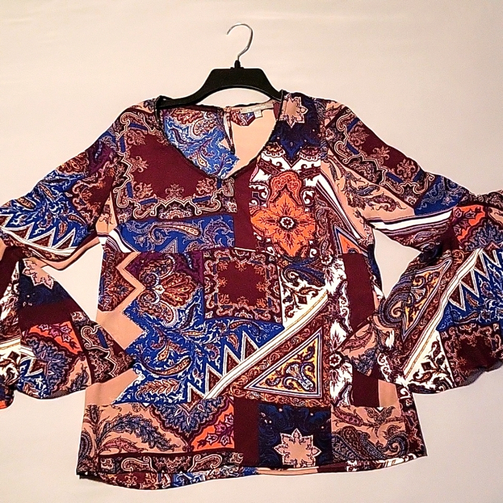 LIKE NEW! Breezy BOHO Blouse, Statement Sleeves, Burgundy/Cobalt/Tan Abstract, M